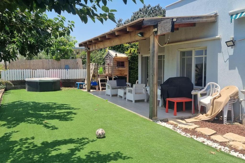 וילה במושב בנוף מושלם כל השנה Apartment Moledet Exterior photo